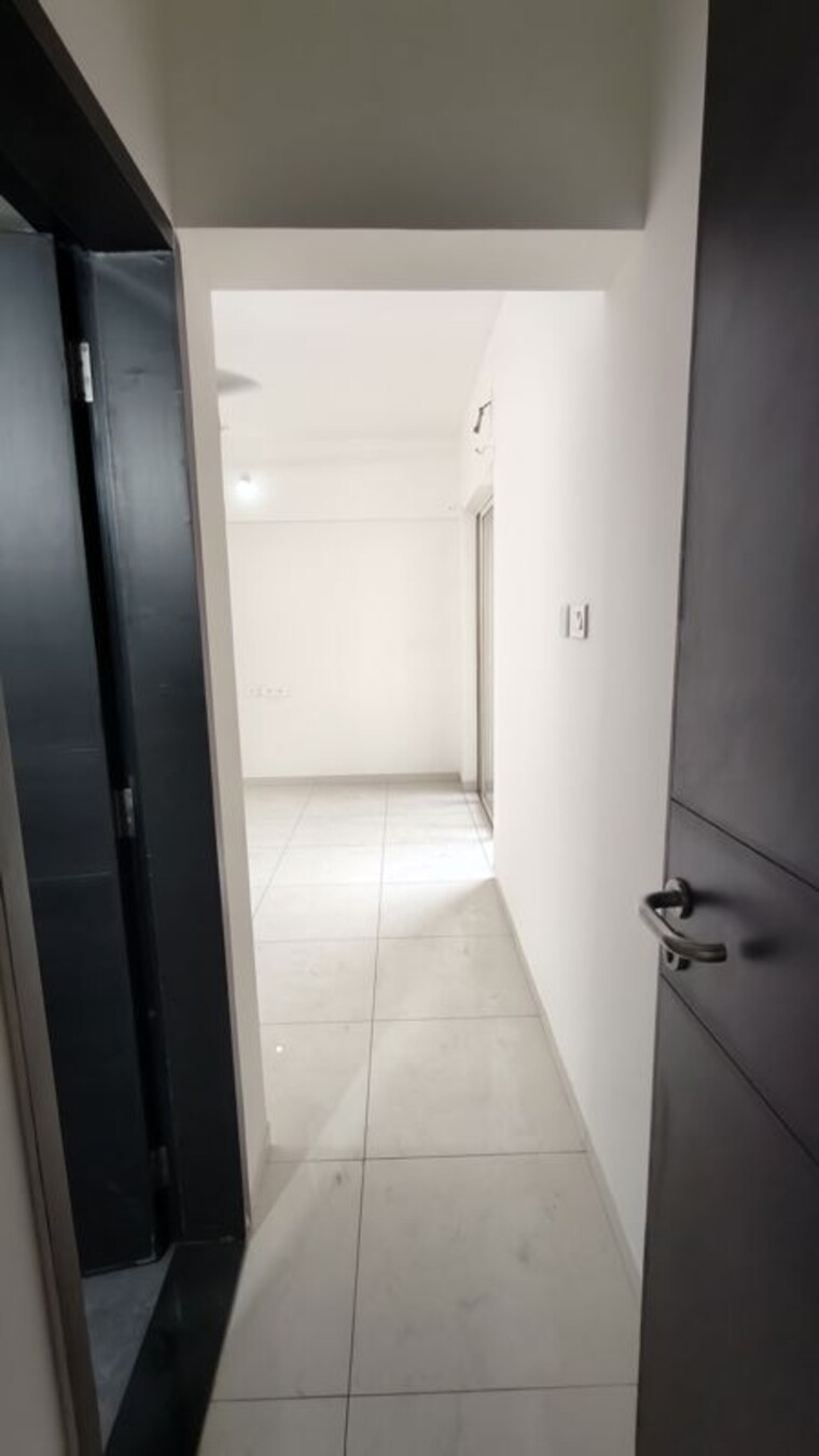 Room, paranjape-azure 3 Bedroom 1200 Sq.Ft. Apartment In Tathawade Pune 10718384