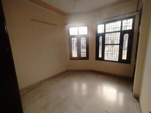 Bedroom in 3 BHK Independent House at Sector 17 – for Rent