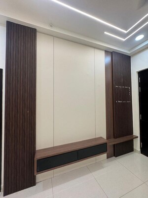 Room in 2.5 BHK Apartment at Candeur Crescent, Serilingampally – for Rent