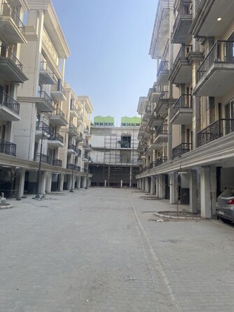 3.5 BHK +  1095 Sq.Ft. Builder Floor in Signature Global City 81