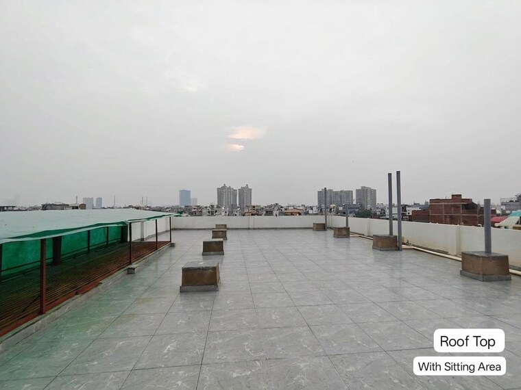 Terrace, sector 51 1 RK 450 Sq.Ft. Builder Floor In Sector 51 Noida 10718420