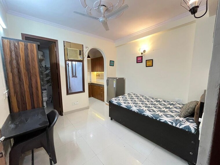 Master Bedroom, saket 1 RK 360 Sq.Ft. Builder Floor In Saket Delhi 10718443
