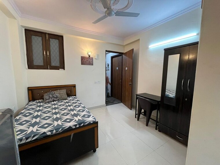 Bedroom, saket 1 RK 360 Sq.Ft. Builder Floor In Saket Delhi 10718443