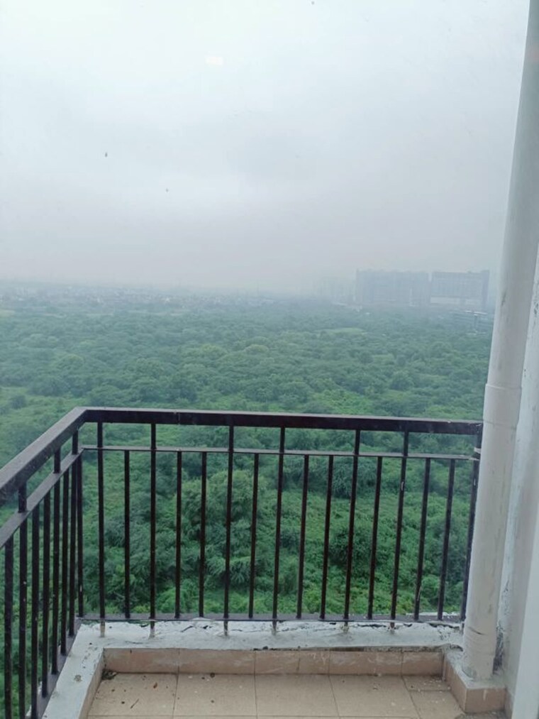 Balcony, panchsheel-green-mart 2 Bedroom 1060 Sq.Ft. Apartment In Sector 16 Greater Noida Greater Noida 10718453