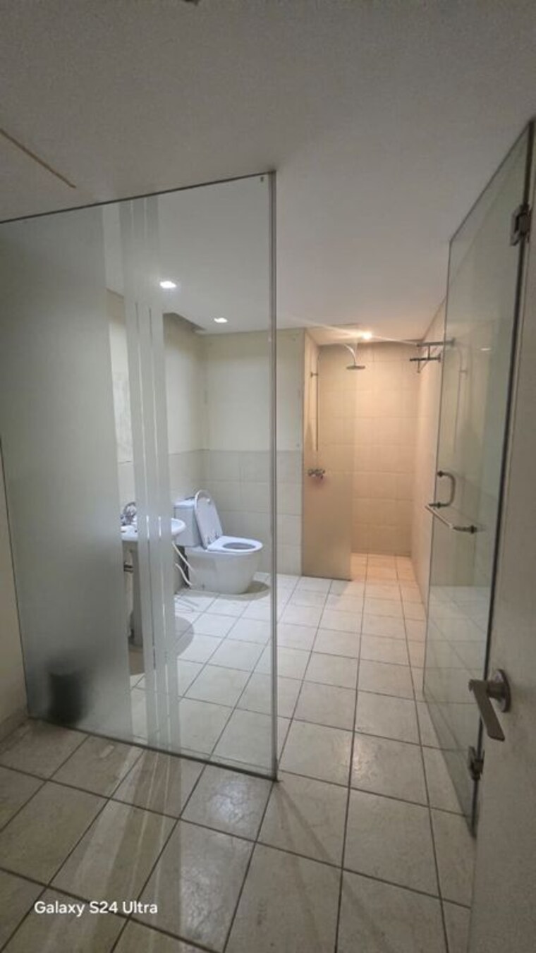Bathroom, panchshil-one-north 4 Bedroom 5413 Sq.Ft. Apartment In Magarpatta City Pune 10718466