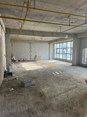  Shop – Exterior View View at Bandra West - for Rent