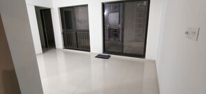 Room in 2 BHK Apartment at Shapoorji Pallonji Sensorium, Hinjewadi – for Rent