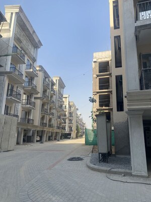 2.5 BHK Builder Floor – Exterior View View at Signature Global City 81, Sector 81 - for Sale