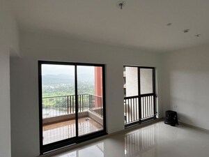 Room in 2 BHK Apartment at Shapoorji Pallonji Sensorium, Hinjewadi – for Rent