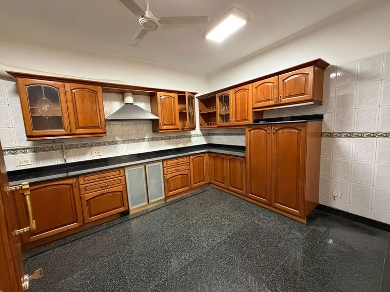 Kitchen, vasant vihar 4 Bedroom 3600 Sq.Ft. Builder Floor In Vasant Vihar Delhi 10718539
