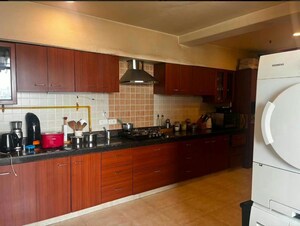 Kitchen in 4 BHK Apartment at Unitech The World Spa, Sector 30 – for Rent