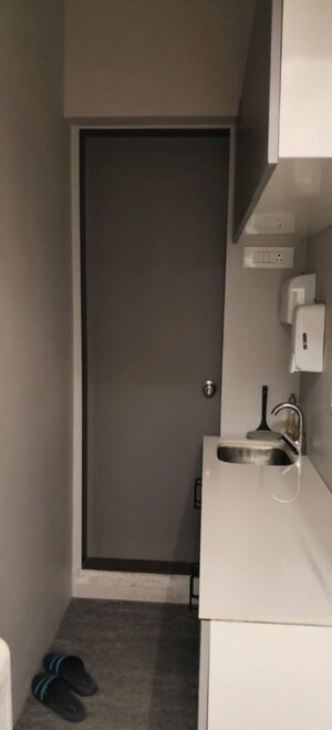   Office Space at Chandak Unicorn, Andheri West – for Rent