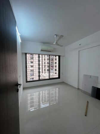 2 BHK +  848 Sq.Ft. Apartment in Kanakia Spaces Sevens