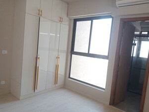 Room in 2 BHK Apartment at M3M Heights, Sector 65 – for Rent