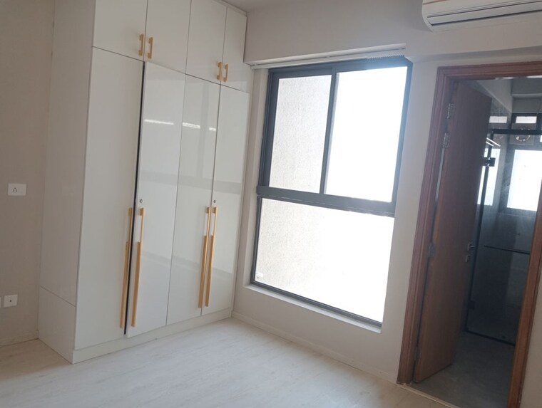 Room, m3m-heights 2 Bedroom 1450 Sq.Ft. Apartment In Sector 65 Gurgaon 10718671