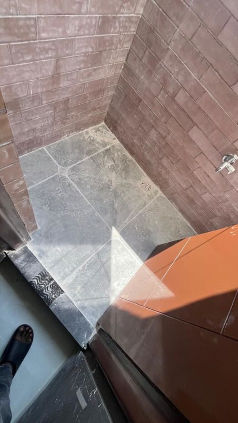 Bathroom, kondapur 1 Bedroom 800 Sq.Ft. Builder Floor In Kondapur Hyderabad 10718667
