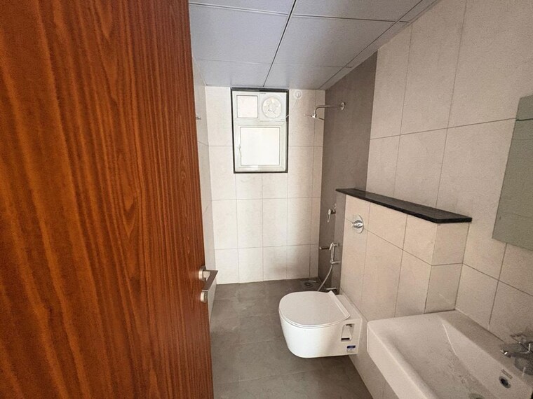 Bathroom, vilas-javdekar-yashone-hinjawadi-phase-2 2 Bedroom 740 Sq.Ft. Apartment In Hinjewadi Pune 10718683