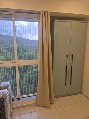  2.5 BHK Apartment at Paradigm Zenith Pushpanjali Residency Phase III, Ghodbunder Road – for Sale