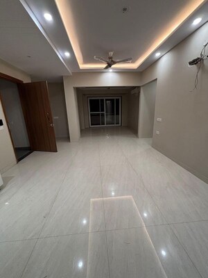Room in 2 BHK Apartment at Freedom Fighters Enclave – for Rent