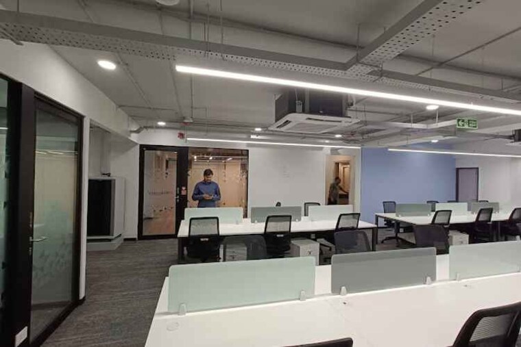 Team Area, fergusson college road Commercial Office Space 2100 Sq.Ft. In Fergusson College Road Pune 10718731