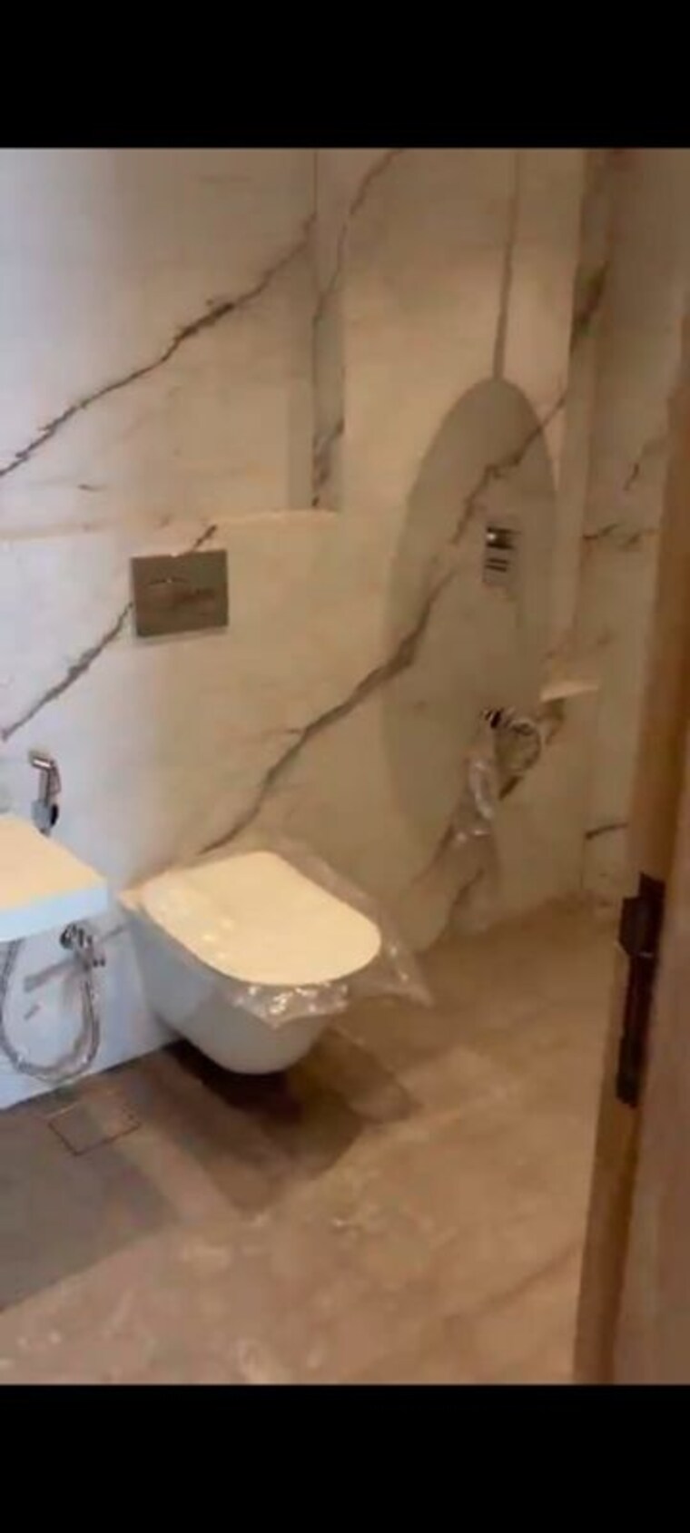 Bathroom, lokhandwala-minerva-mahalaxmi 3 Bedroom 2100 Sq.Ft. Apartment In Mahalaxmi Mumbai 10718735