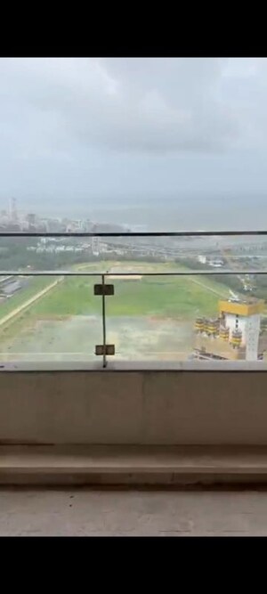  3 BHK Apartment at Lokhandwala Minerva Mahalaxmi, Mahalaxmi – for Rent