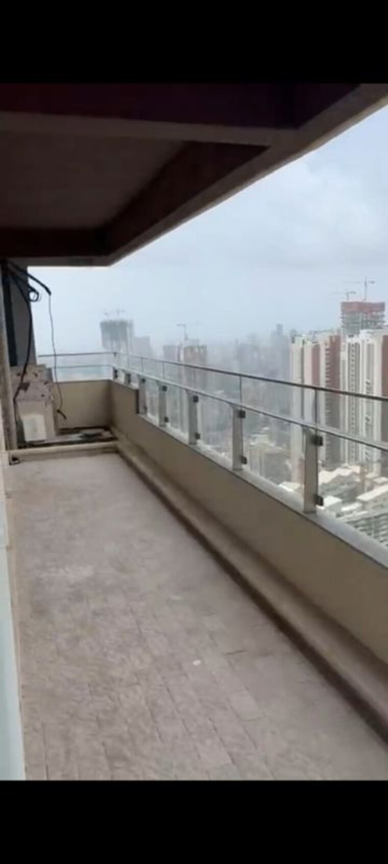 Balcony, lokhandwala-minerva-mahalaxmi 3 Bedroom 2100 Sq.Ft. Apartment In Mahalaxmi Mumbai 10718735
