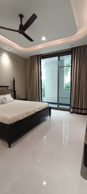 Bedroom in 4 BHK Builder Floor at BPTP Eden Estate, Sector 81 – for Sale
