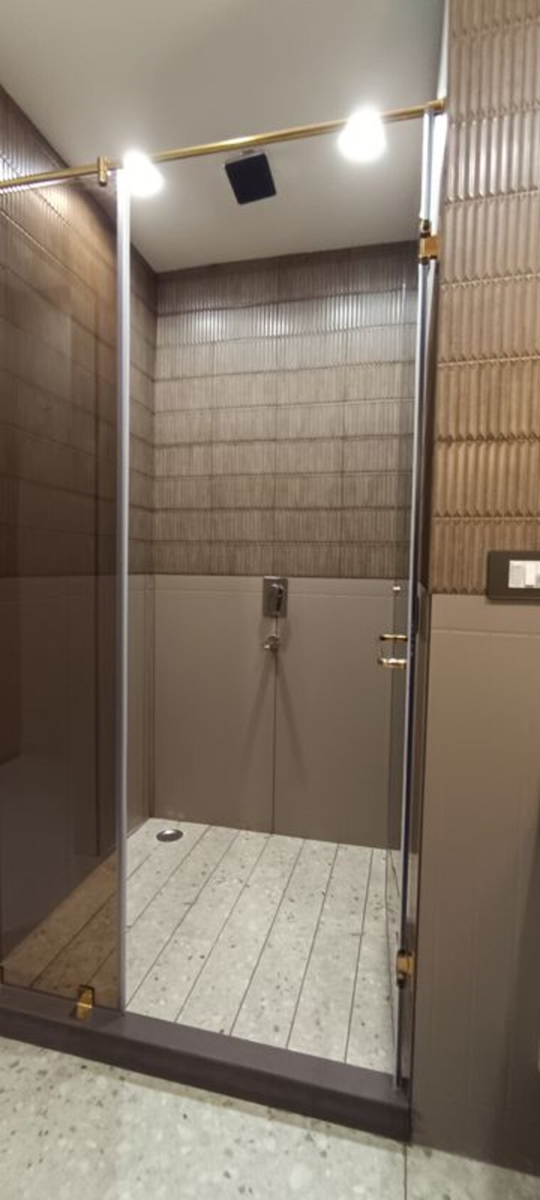 Bathroom, bptp-eden-estate 4 Bedroom 298 Sq.Yd. Builder Floor In Sector 81 Faridabad 10718776