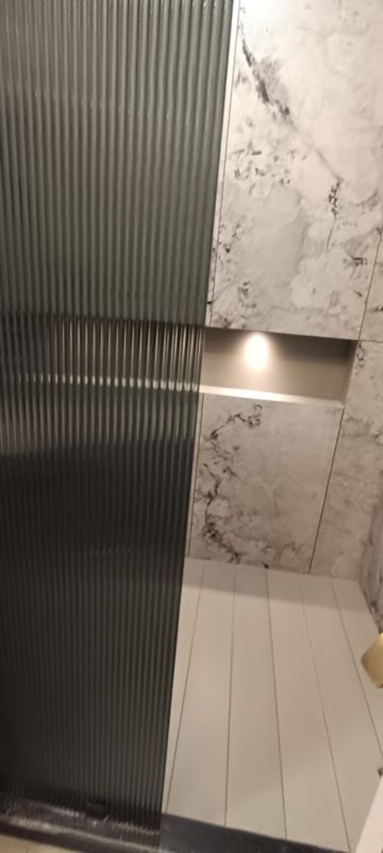 Bathroom, bptp-eden-estate 4 Bedroom 298 Sq.Yd. Builder Floor In Sector 81 Faridabad 10718776