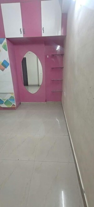 Room in 3 BHK Apartment at ARK Tower, Mallepally – for Rent