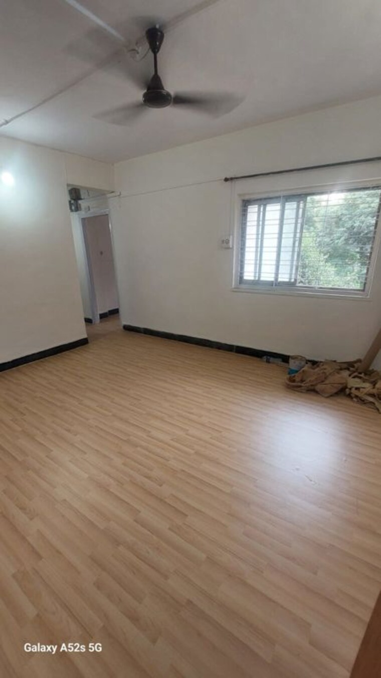 Room, goregaon east 2 Bedroom 650 Sq.Ft. Apartment In Goregaon East Mumbai 10718700