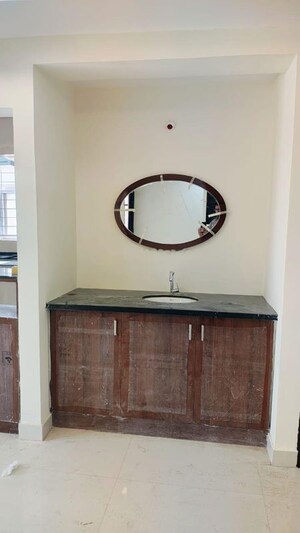 Furnished Amenities in 3 BHK Apartment at Aditya Capitol Heights, Hi Tech City – for Rent