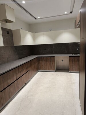 Kitchen in 4 BHK Builder Floor at Green Park – for Rent
