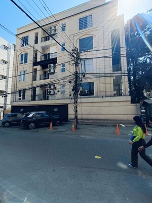 4 BHK Builder Floor – Exterior View View at Green Park - for Rent