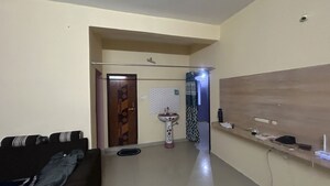 Room in 2 BHK Builder Floor at Devender Nagar – for Rent