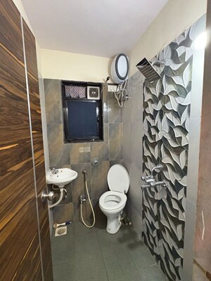 Bathroom in 2 BHK Apartment at Tulsi Aura Mumbai, Ghansoli – for Rent
