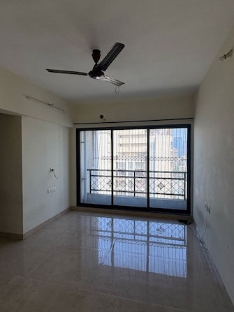 1 BHK 650 Sq.Ft. Apartment in Tulsi Aura Mumbai
