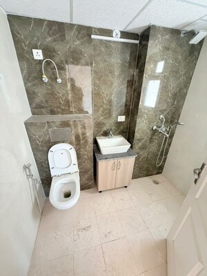 Bathroom in 3.5 BHK Apartment at Trident Embassy Reso, Sector 1 Greater Noida – for Rent