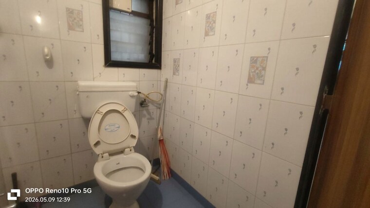 Bathroom, shiv-bhagtani-manor-3b-chs 2 Bedroom 1000 Sq.Ft. Apartment In Chandivali Mumbai 10718882