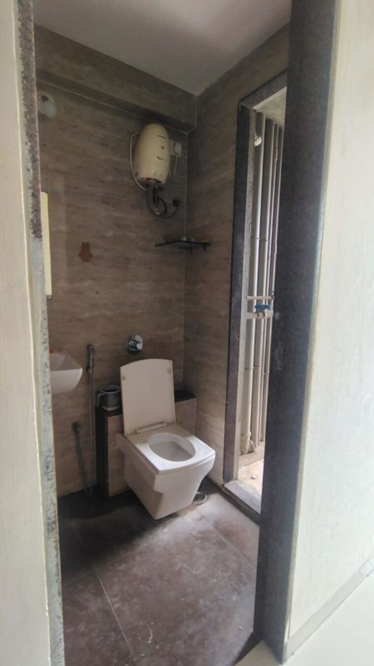 Bathroom, tulsi-aura-mumbai 2 Bedroom 1289 Sq.Ft. Apartment In Ghansoli Navi Mumbai 10718918