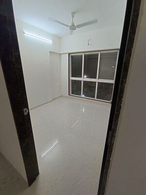 Room in  Pg at Veena Senterio, Chembur – for Rent