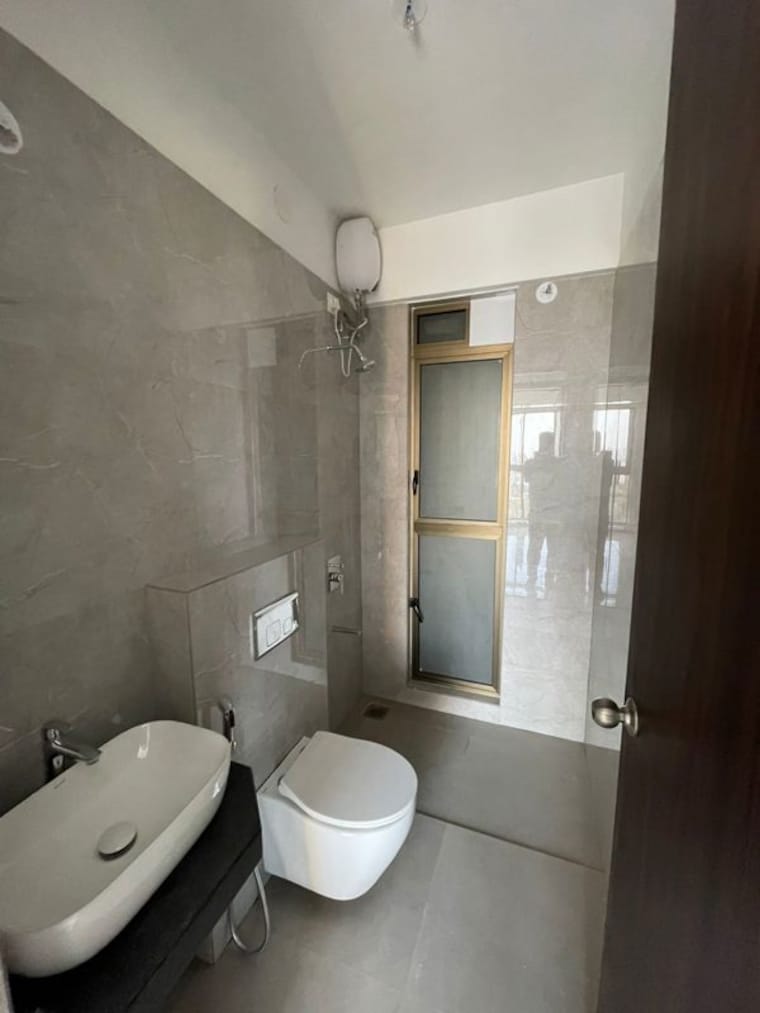 Bathroom, raymond-ten-x-habitat 1 Bedroom 418 Sq.Ft. Apartment In Pokhran Road No Two Thane 10718934