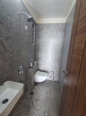 Bathroom in 1.5 BHK Apartment at Shakti Aura, Ghansoli – for Rent