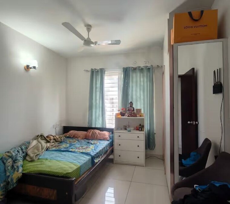 Bedroom, puravankara-palm-beach 3 Bedroom 1630 Sq.Ft. Apartment In Hennur Bangalore 10718964