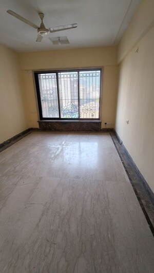 2 BHK Apartment For Rent in Celestia Heights, Malad West