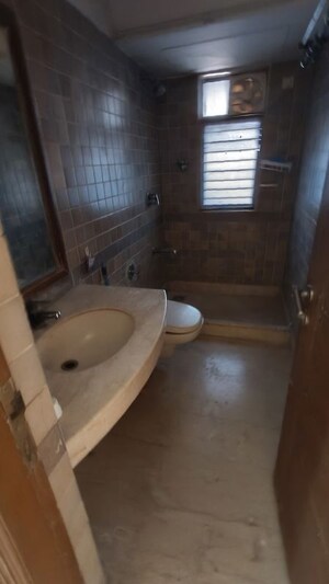 Bathroom in 2 BHK Apartment at Celestia Heights, Malad West – for Rent
