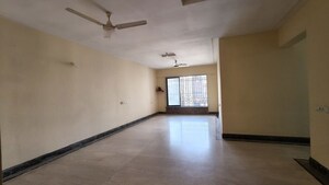 Room in 2 BHK Apartment at Celestia Heights, Malad West – for Rent