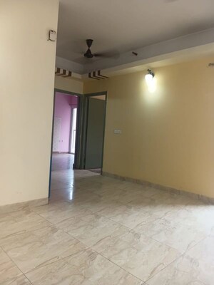Room in 2 BHK Apartment at Amrapali Enchante, Tech Zone 4 Greater Noida – for Rent