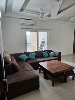 3 BHK +Apartment For Rent in Samridhi Luxuriya Avenue